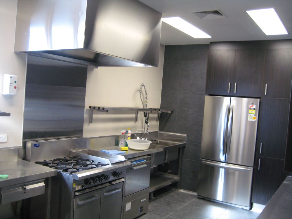 St Marks kitchen design and construction fit out